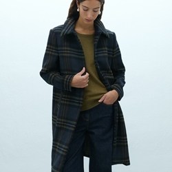 Abrigo verde - Imagen 1