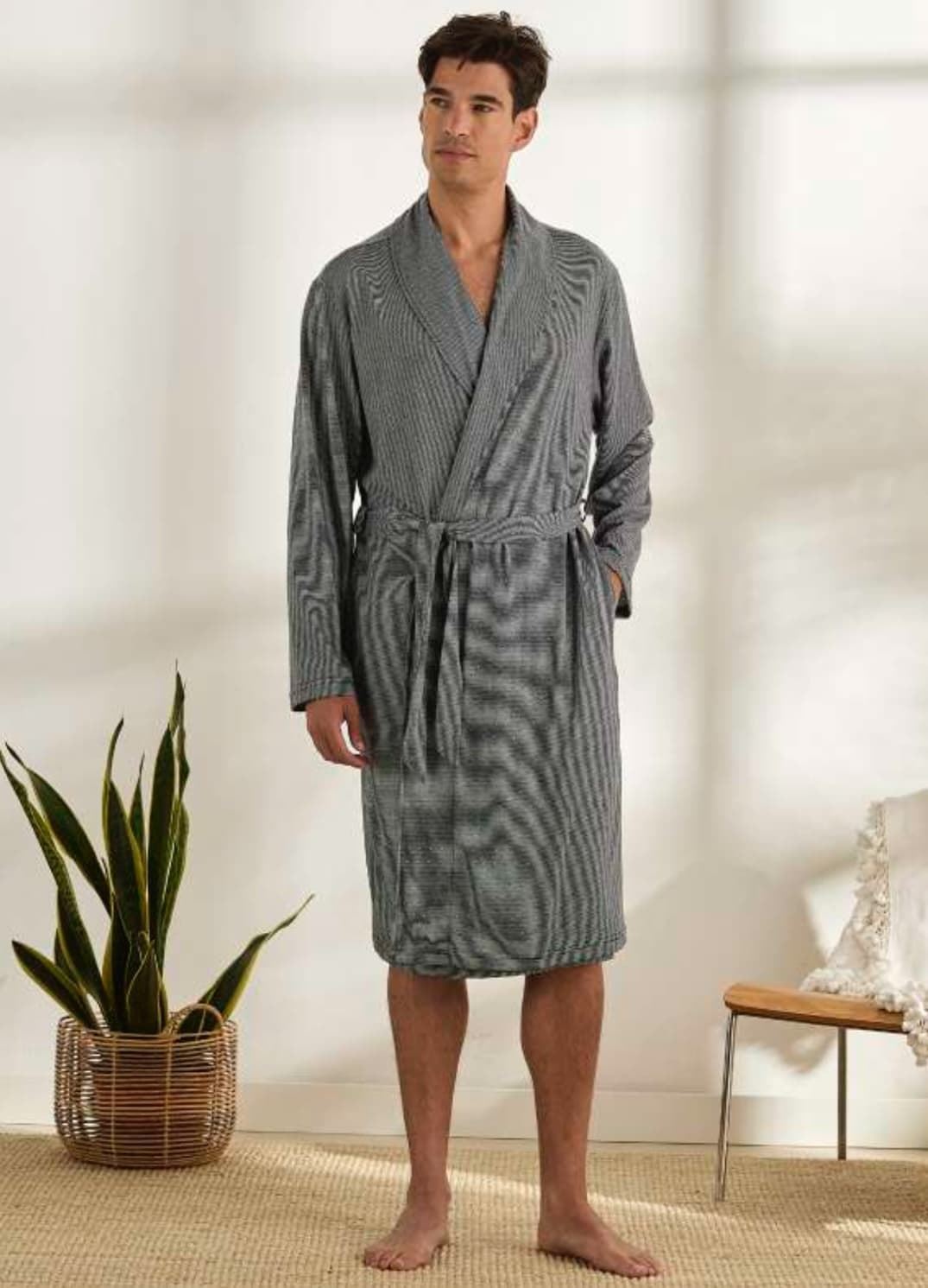 Bata cruzada gris - Imagen 1