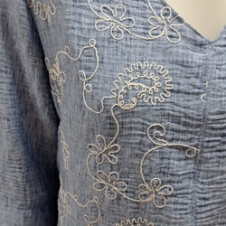 Blusa azul denim - Imagen 2