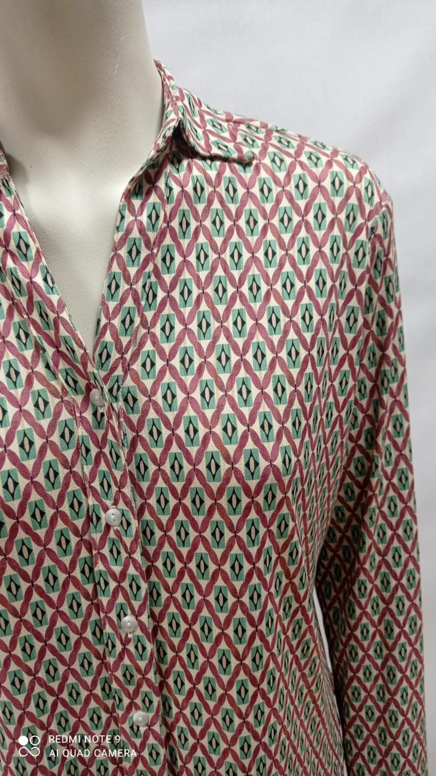 Camisa estampada rosa - Imagen 3