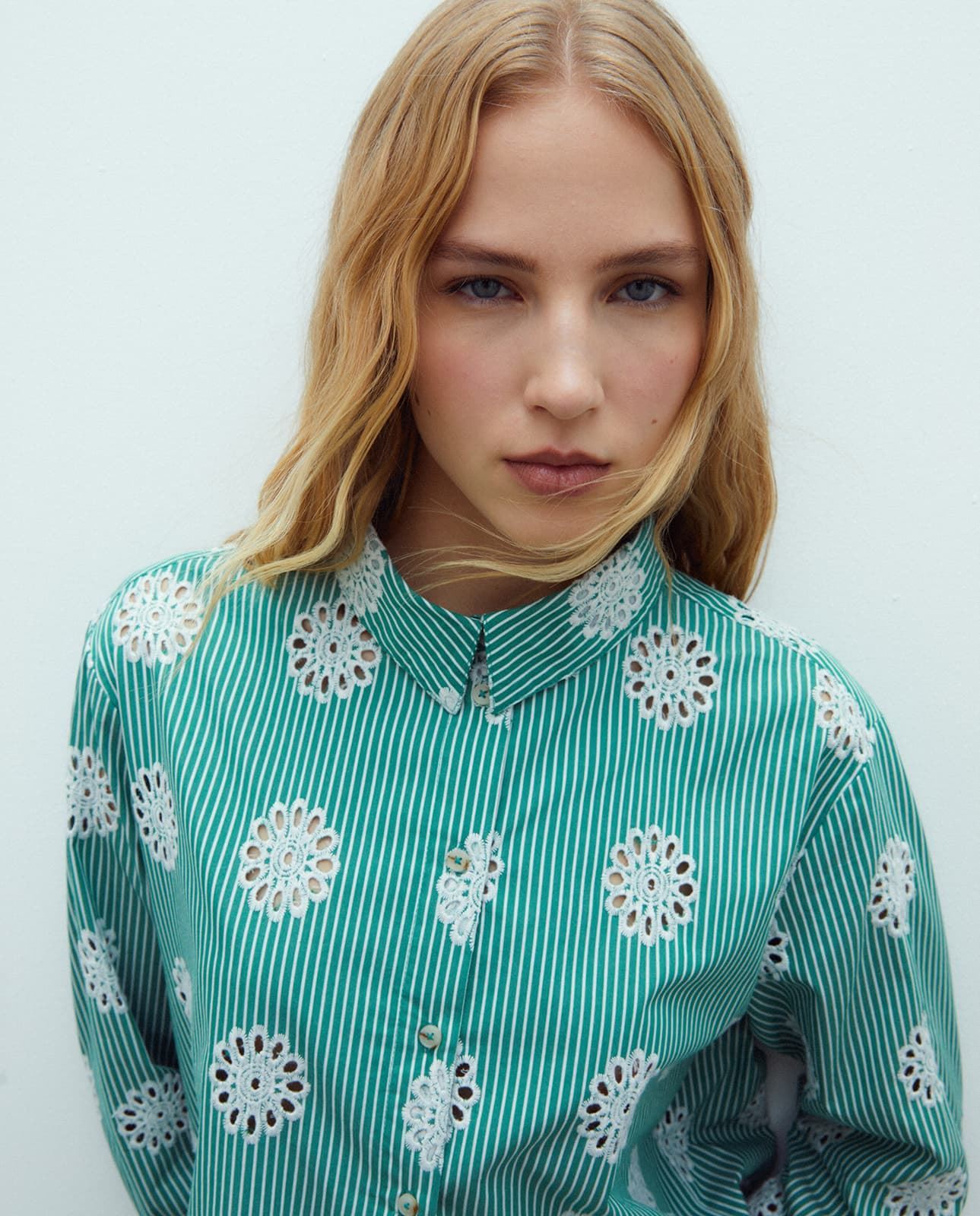 Camisa verde - Imagen 4