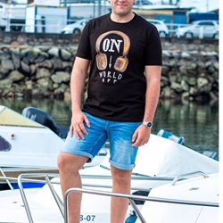 Camiseta auriculares - Imagen 1