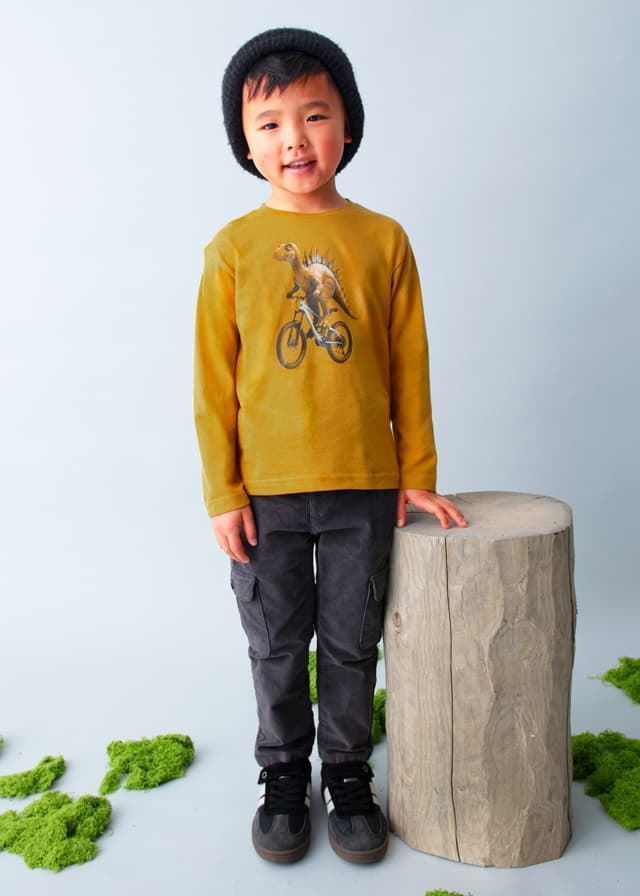 Camiseta dino mostaza - Imagen 3