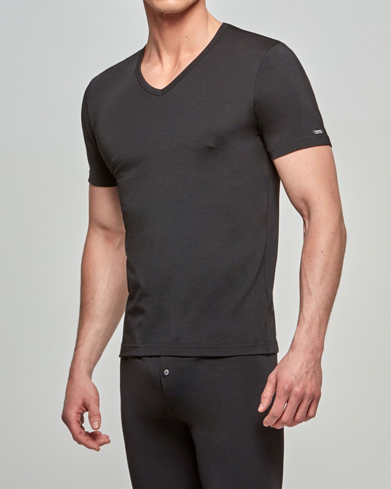 Camiseta thermo negra - Imagen 1