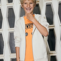 Canguro con capucha crema - Imagen 1