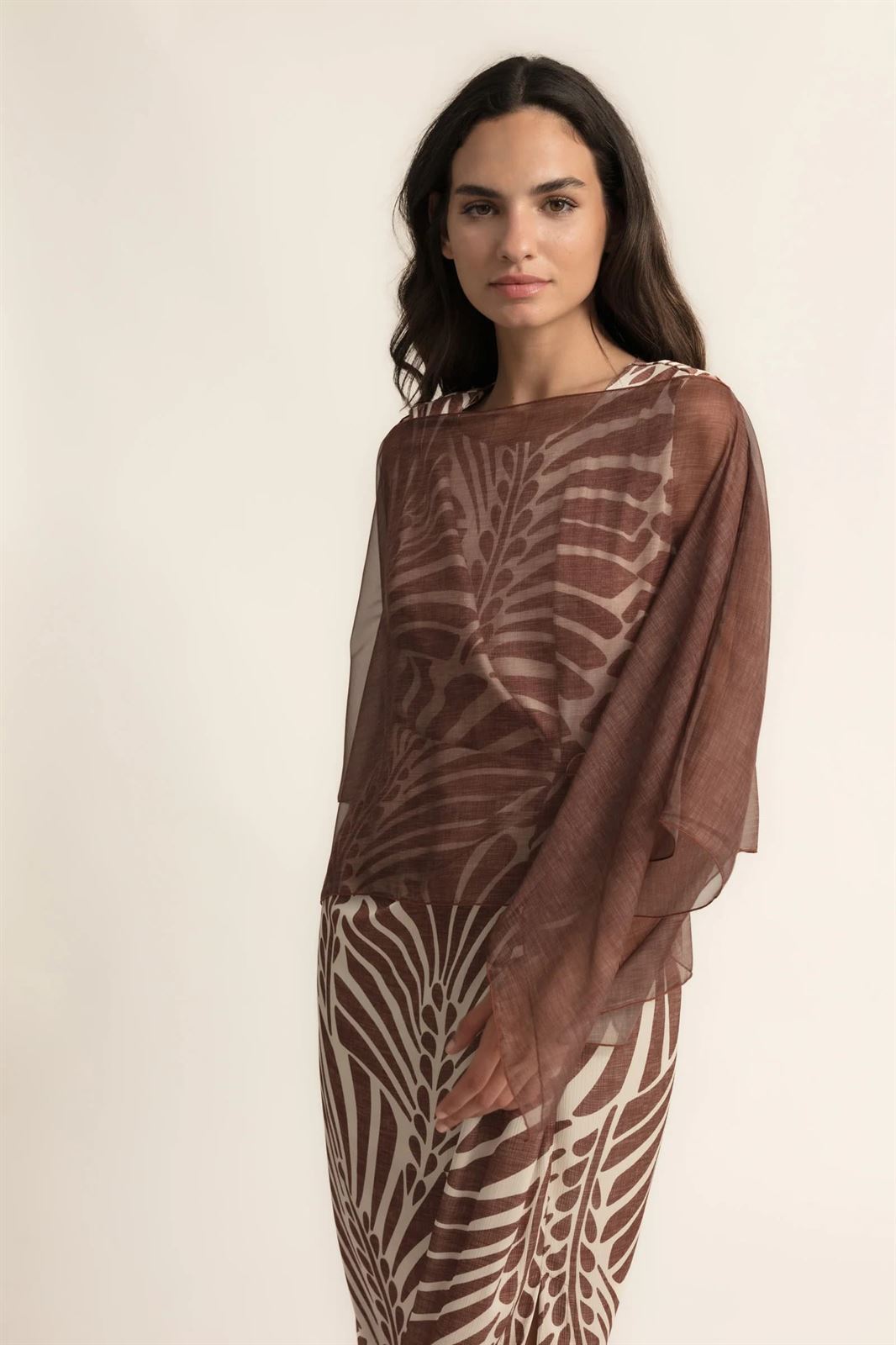 Capa Lizie - Imagen 3