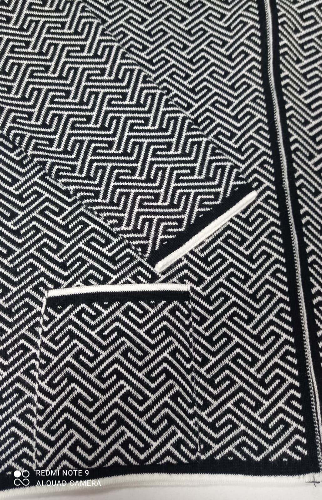 Chaqueta jacquard negro - Imagen 3