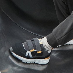 Deportiva combinada - Imagen 1