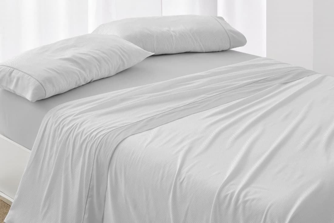 Juego de sábanas gris - Imagen 1
