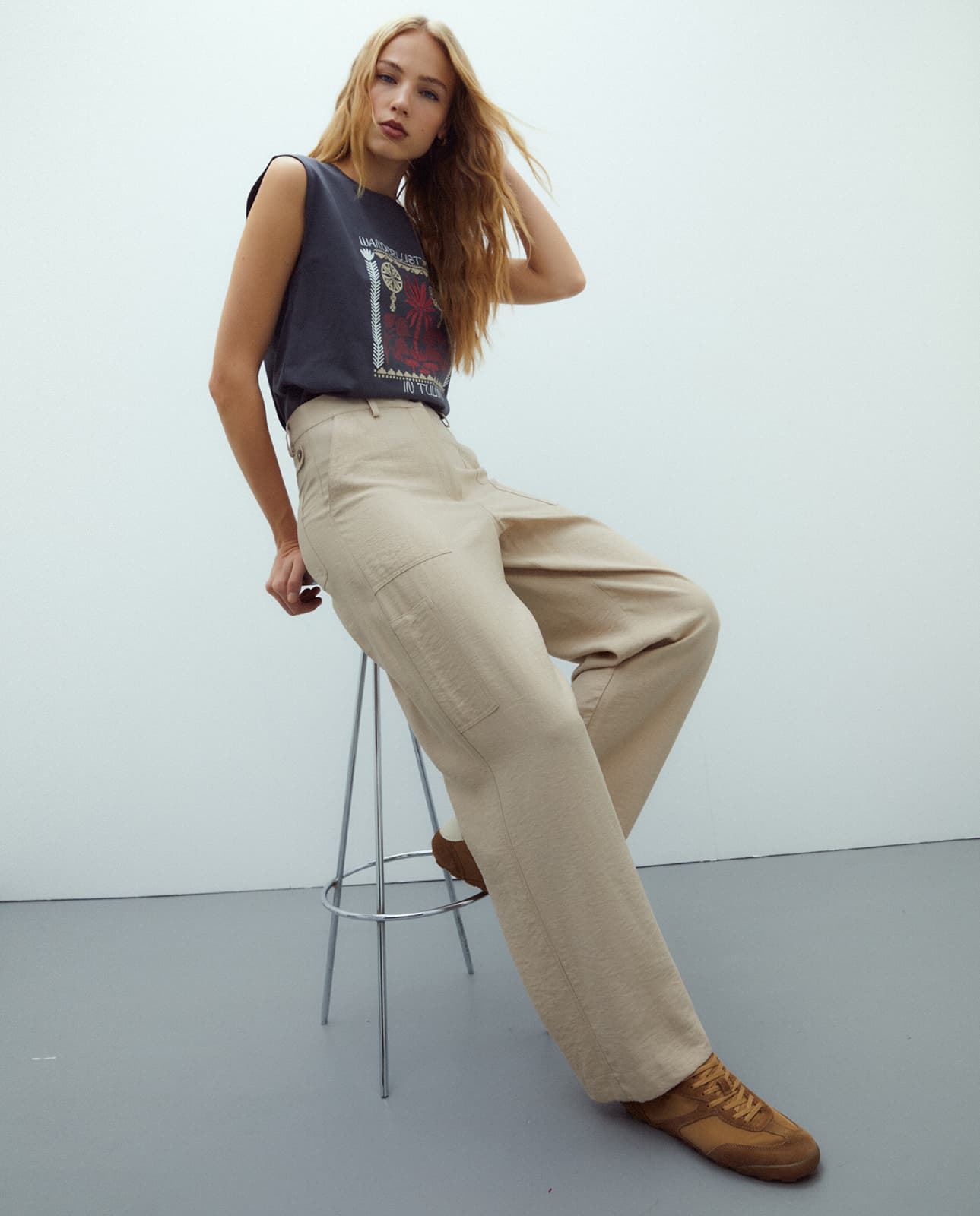 Pantalón beige - Imagen 3