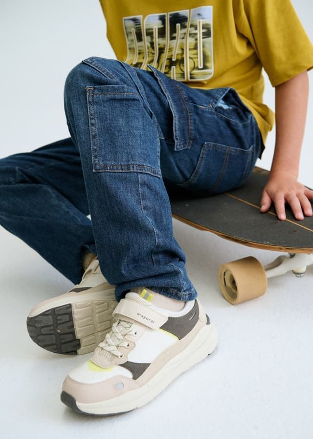 Pantalón denim jogger cargo - Imagen 3