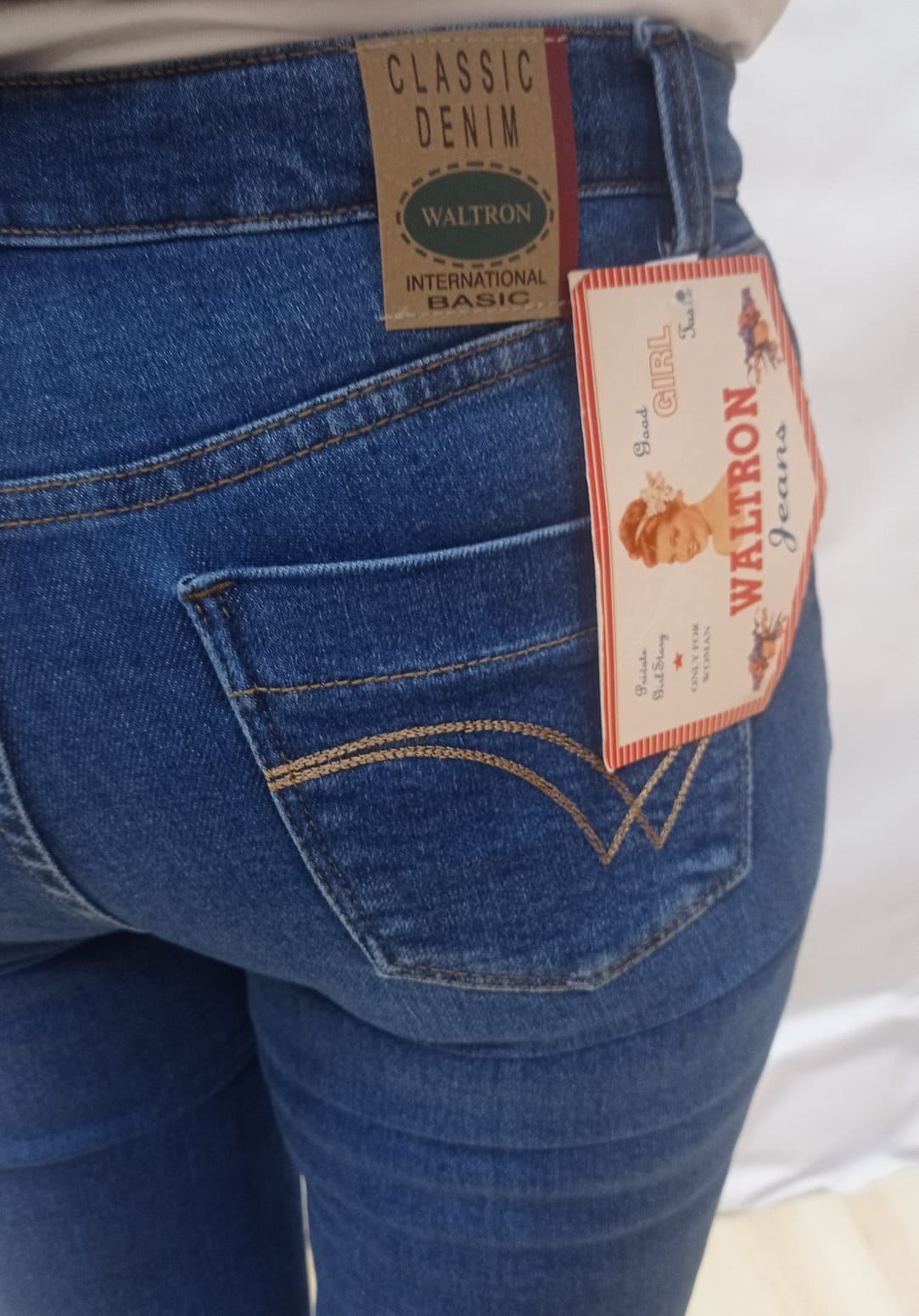 Pantalón vaquero flare - Imagen 3