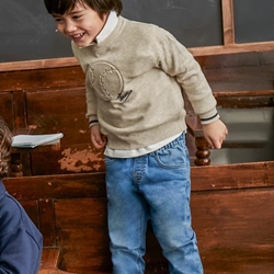 Pantalón vaquero jogger medio - Imagen 1