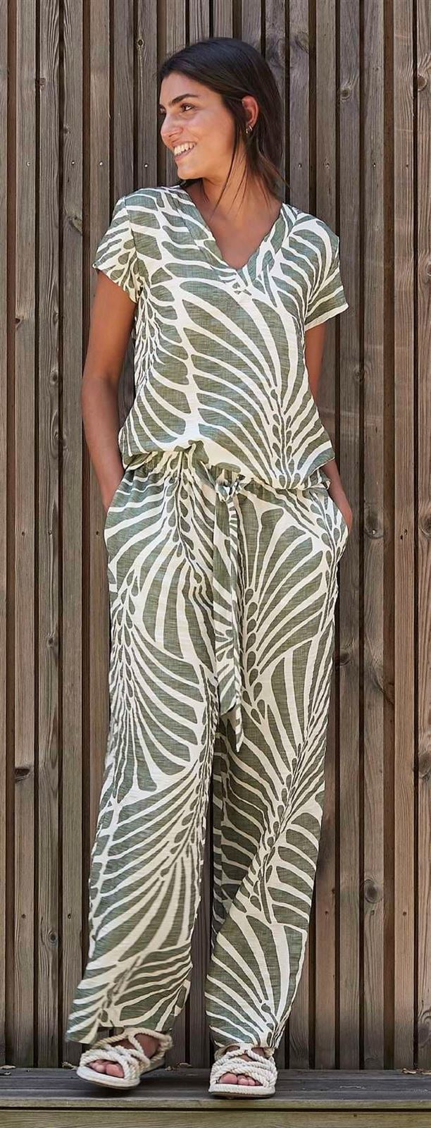 Pantalón verde Belty - Imagen 1