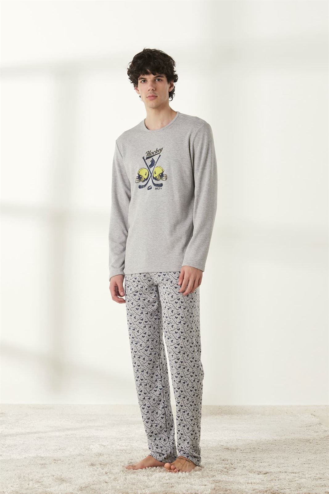 Pijama gris - Imagen 1