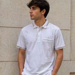 Polo blanco - Imagen 1