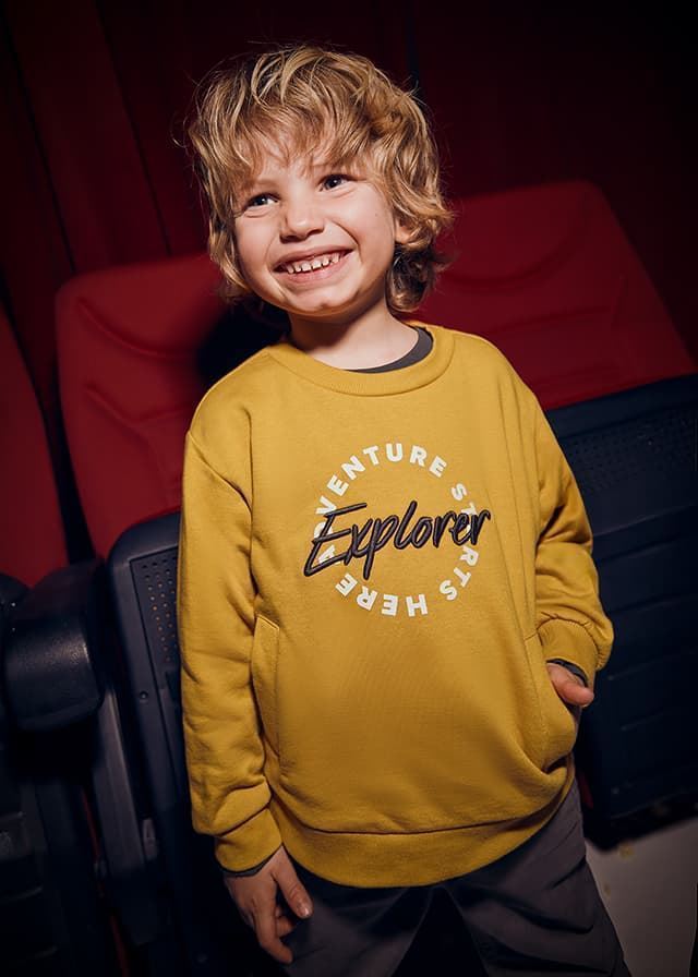 Pullover bordado mostaza - Imagen 1