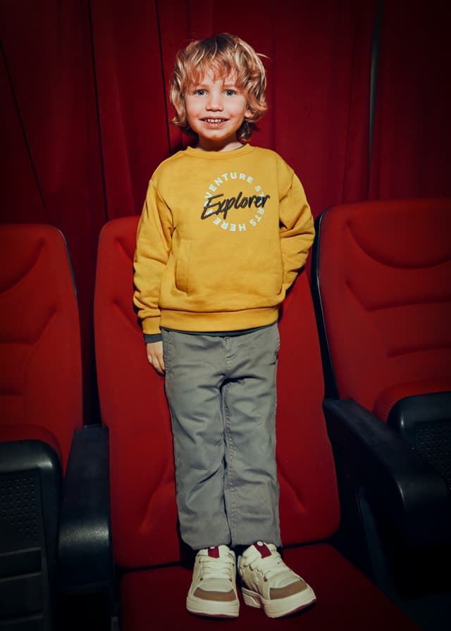 Pullover bordado mostaza - Imagen 3