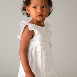 Vestido bordado blanco - Imagen 1