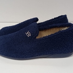 Zapatilla cerrada marino (toalla) - Imagen 1