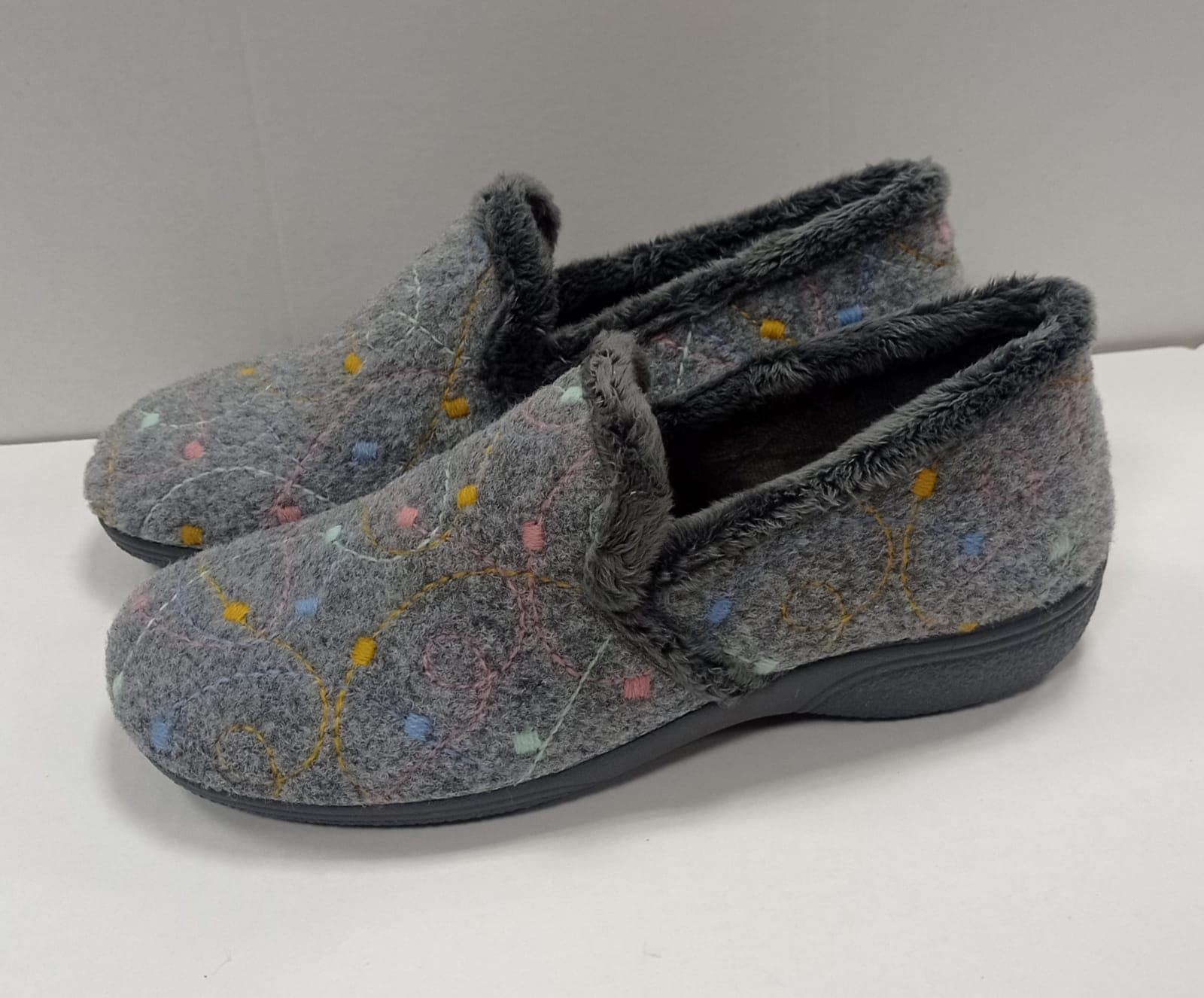 Zapatilla cuña gris - Imagen 2