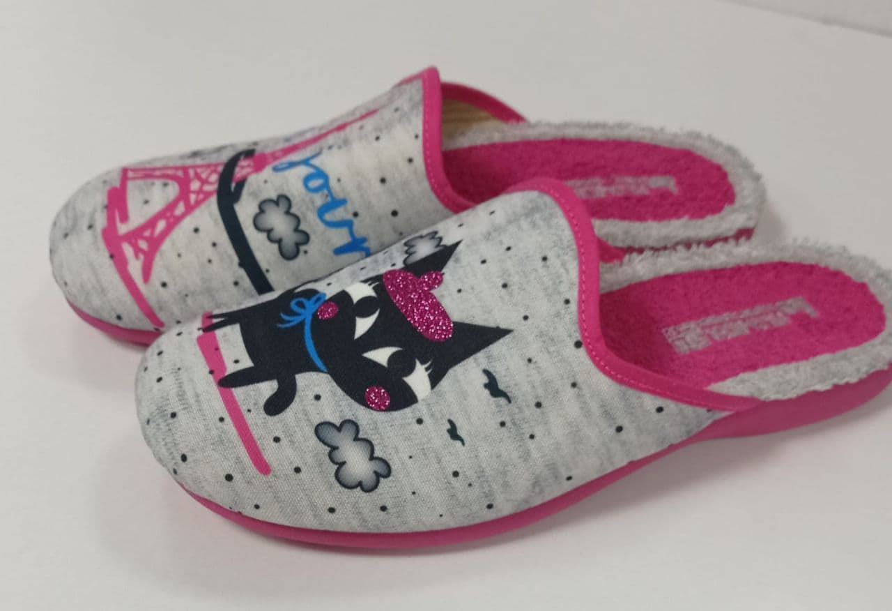 Zapatilla gris y fucsia gato - Imagen 2