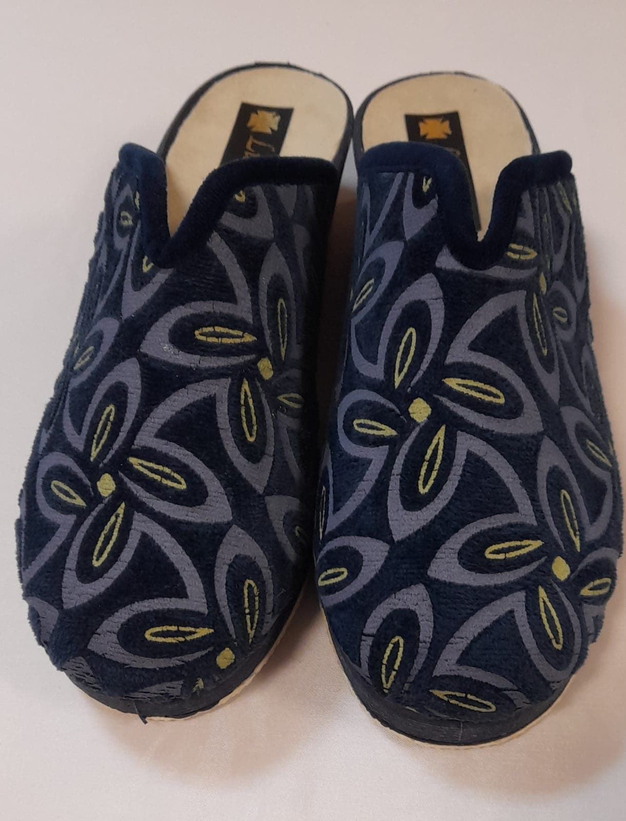Zapatilla marino - Imagen 1