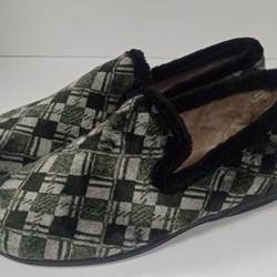 Zapatilla verde-negro - Imagen 2