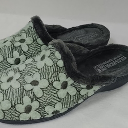 Zapatilla verde - Imagen 2