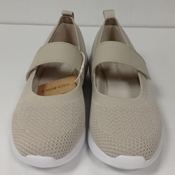 Zapato beige - Imagen 1