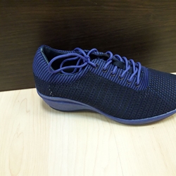 Zapato deportivo azulón - Imagen 2