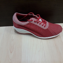 Zapato deportivo rojo - Imagen 2