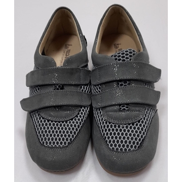 Zapato gris - Imagen 1