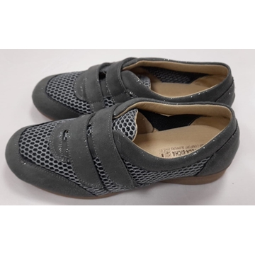 Zapato gris - Imagen 2