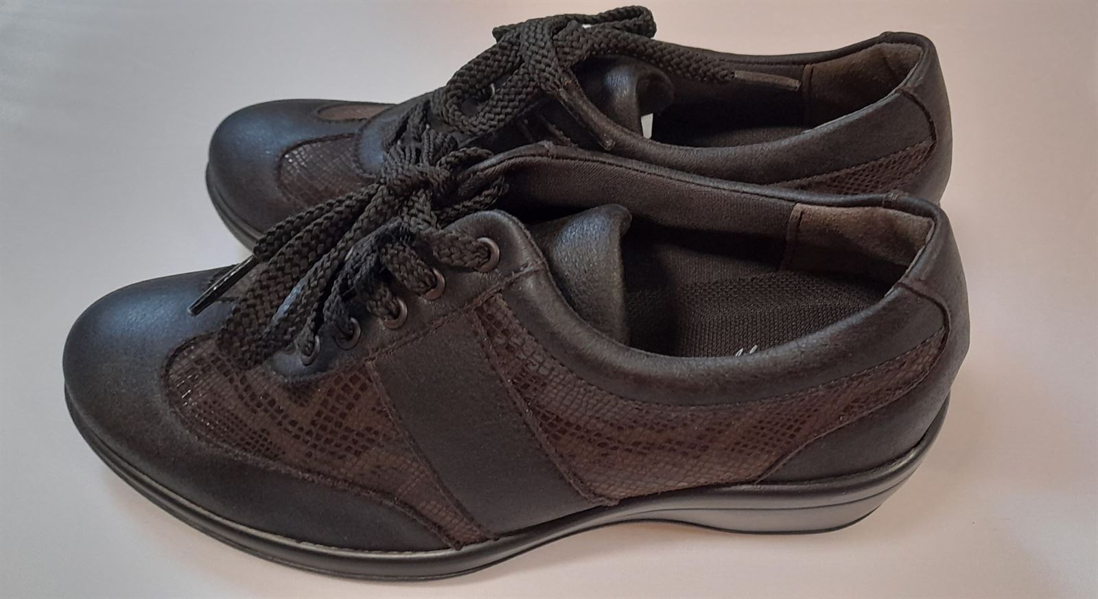 Zapato marrón L73 - Imagen 2