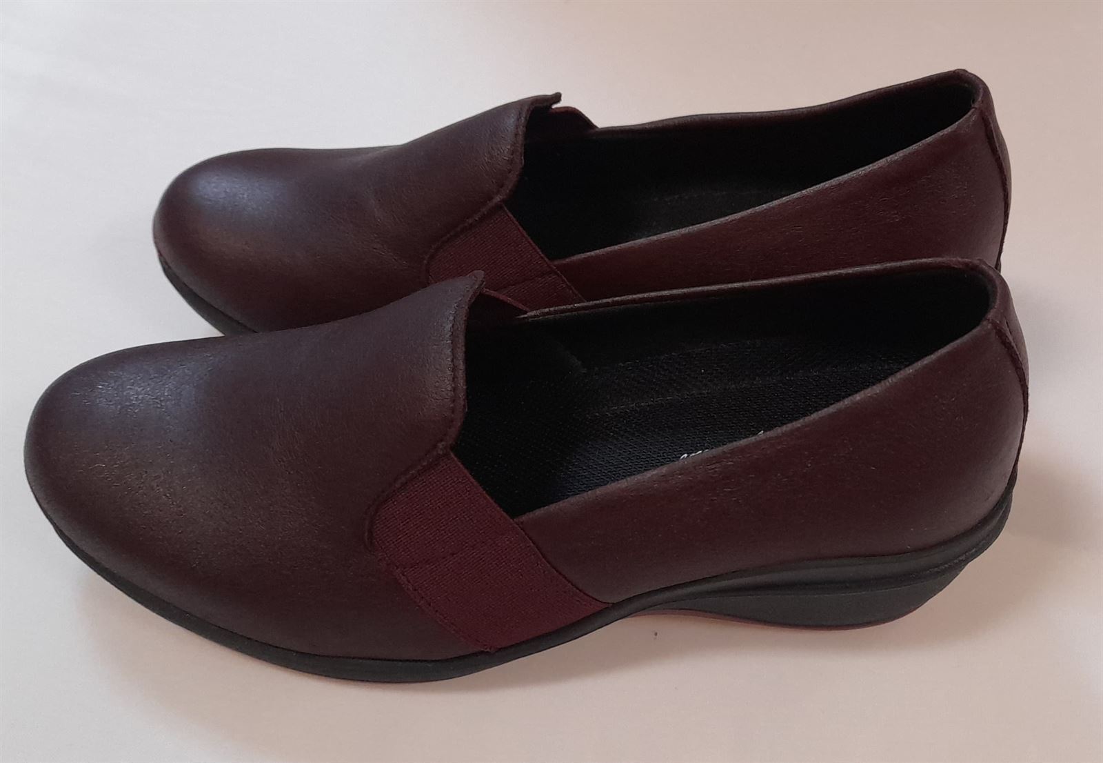 Zapatos burdeos Ruth - Imagen 2