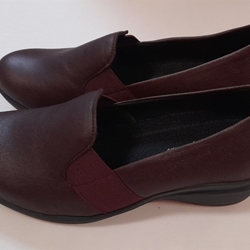 Zapatos burdeos Ruth - Imagen 2